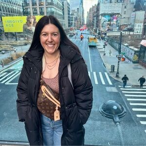 Meet your Posher, Andrea